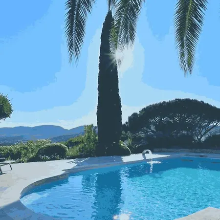 بيت للعطل Lena House With Garden And Bbq لا كروا فالميه