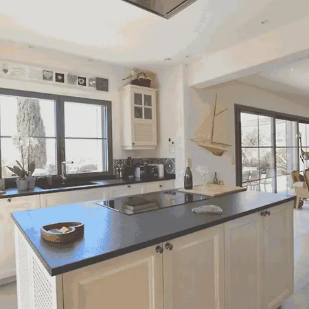 بيت للعطل Lena House With Garden And Bbq
