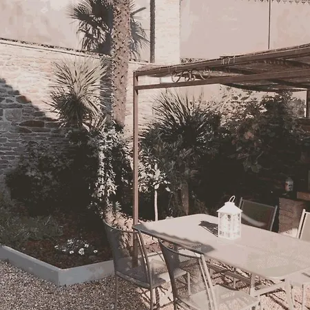 Lena House With Garden And Bbq Holiday home *